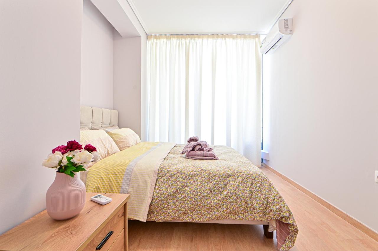 Modern Flat In The Heart Of Port Of Piraeus Pireu Exterior foto