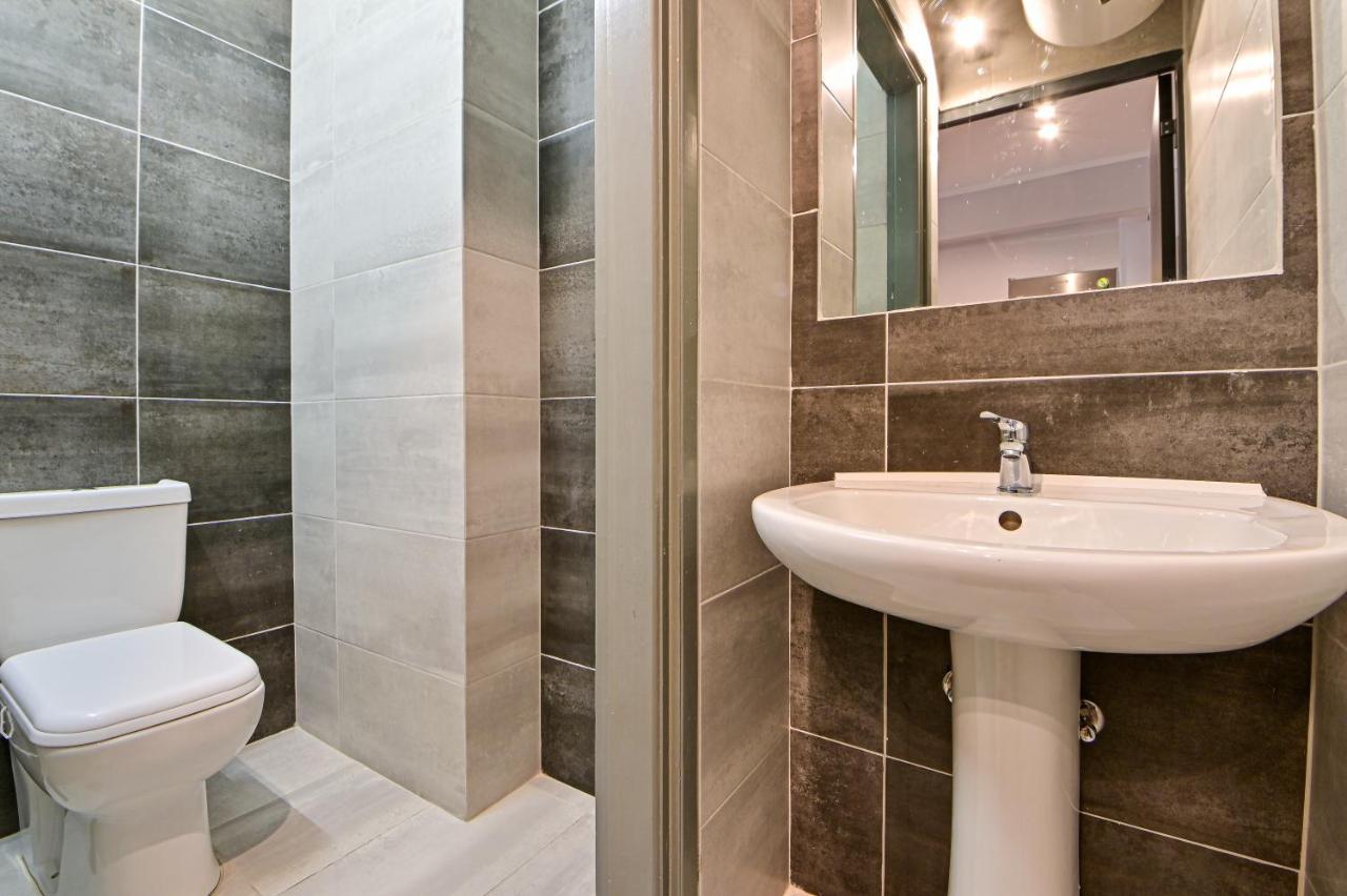 Modern Flat In The Heart Of Port Of Piraeus Pireu Exterior foto
